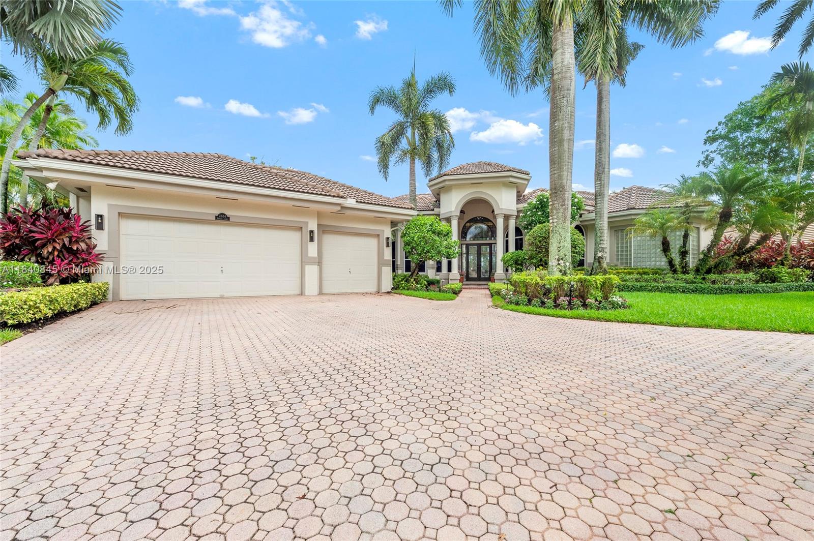 Riviera - Residential