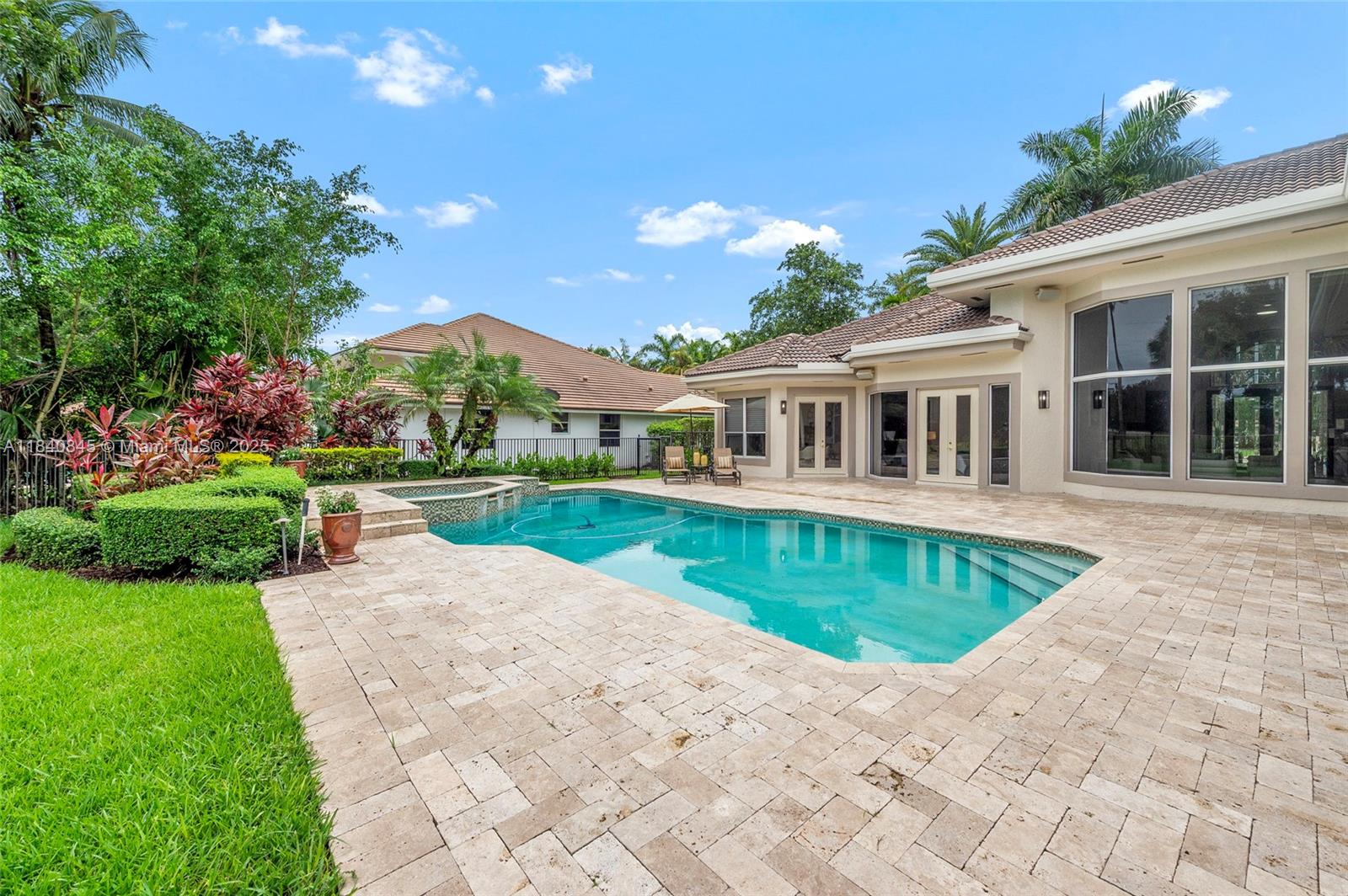 Riviera - Residential