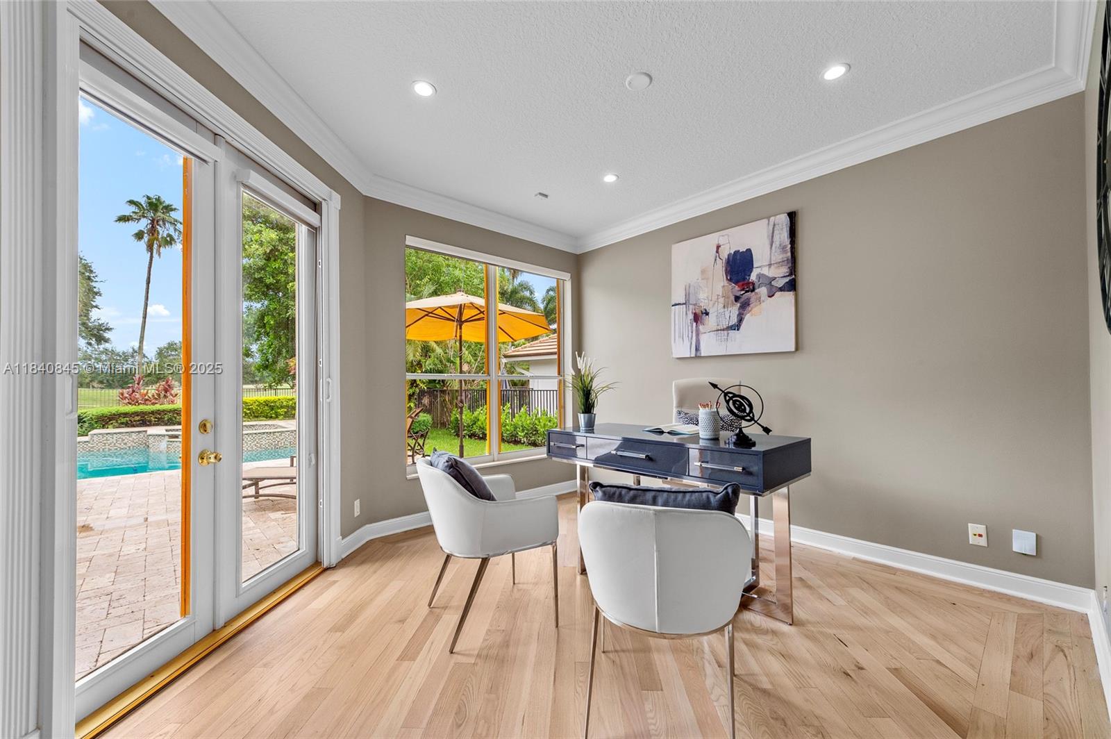 Riviera - Residential