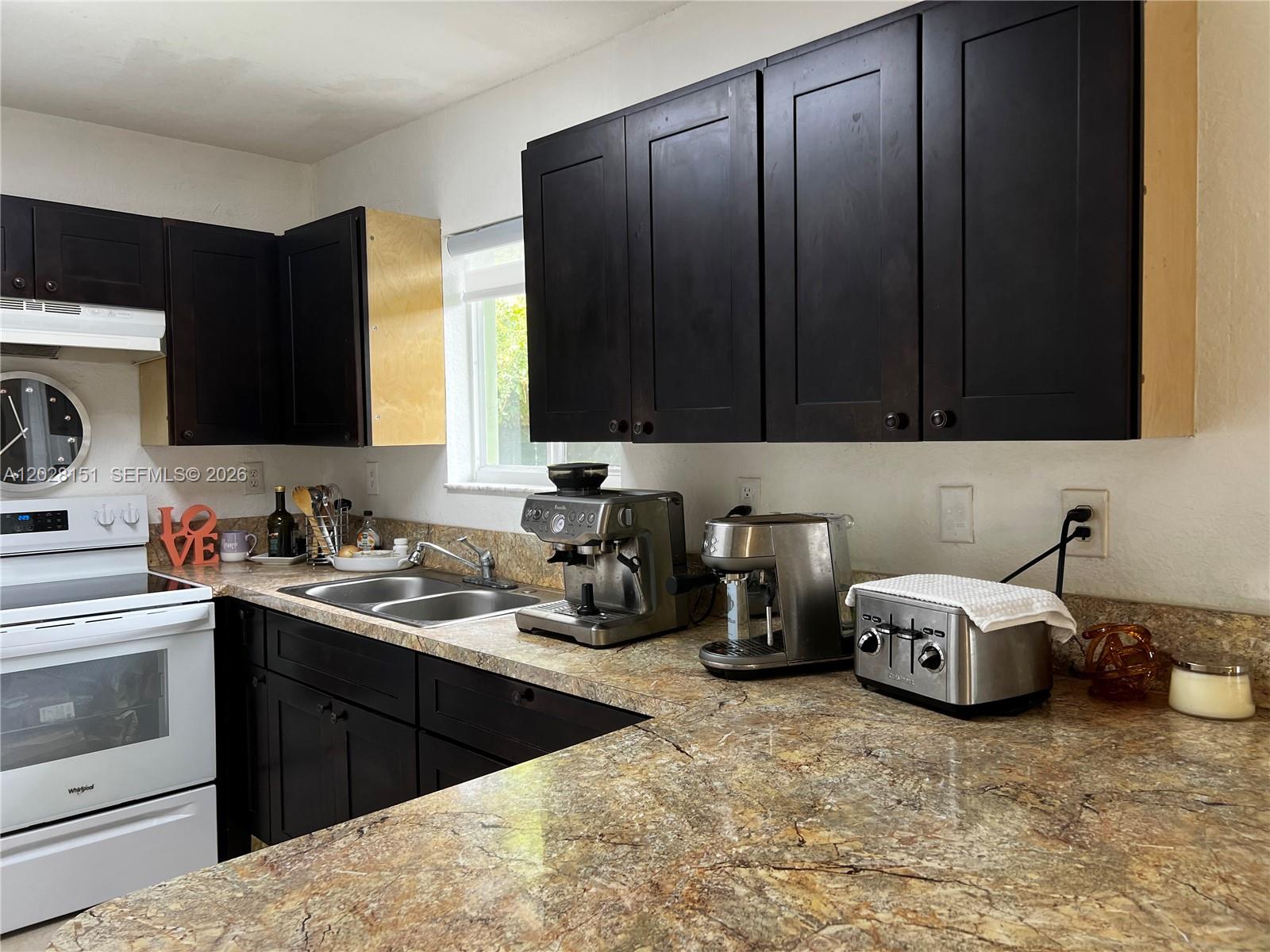 RIDGEWAY - Residential