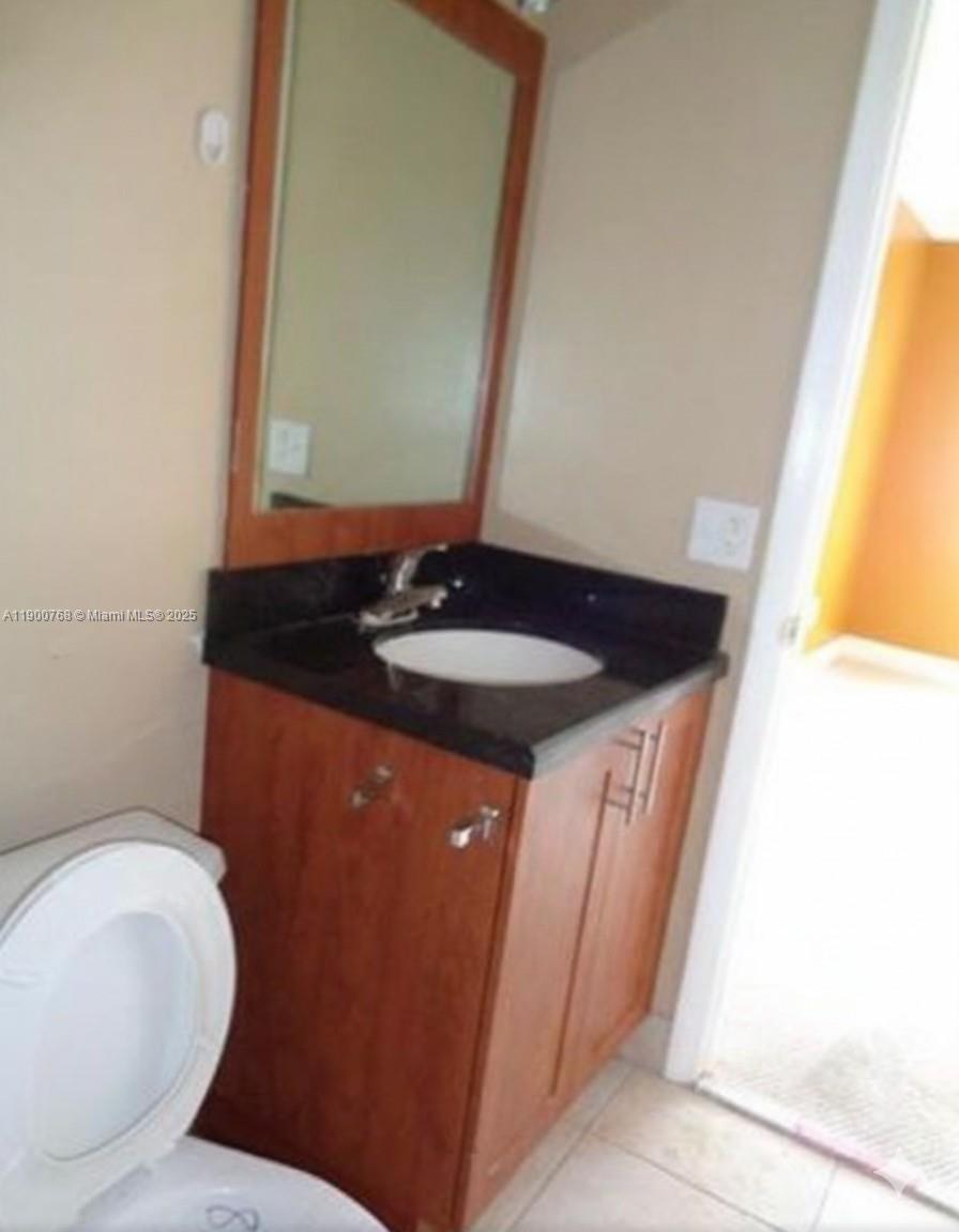 MONTECARLO CONDO - Residential