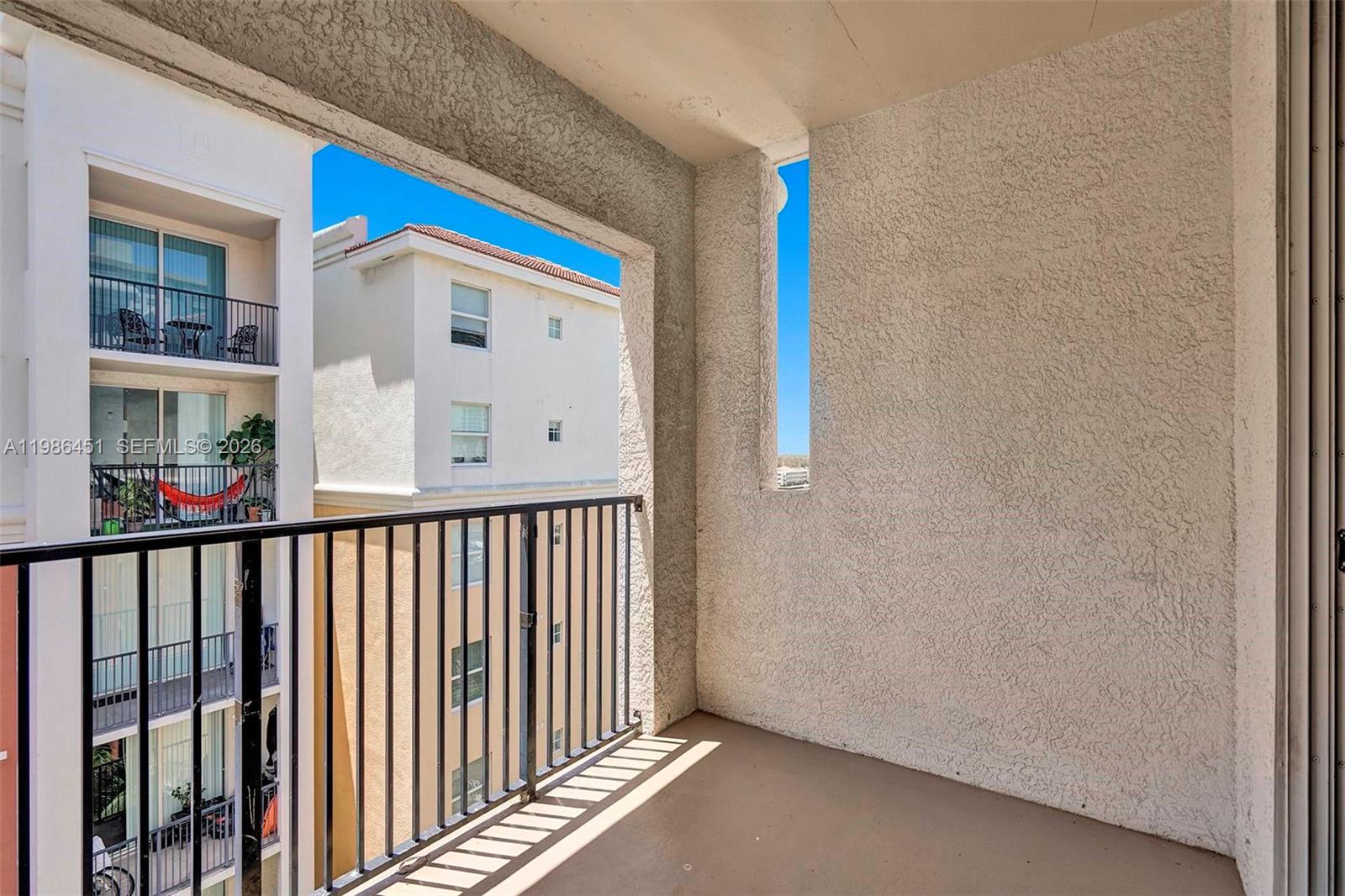 PORTO BELLAGIO CONDO - Residential Lease