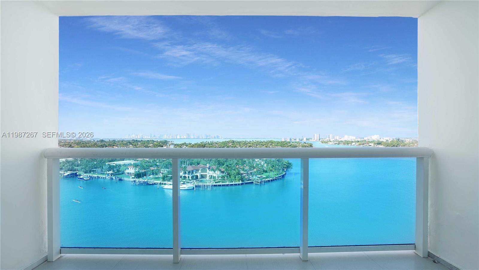 6770 Indian Creek Dr 14E