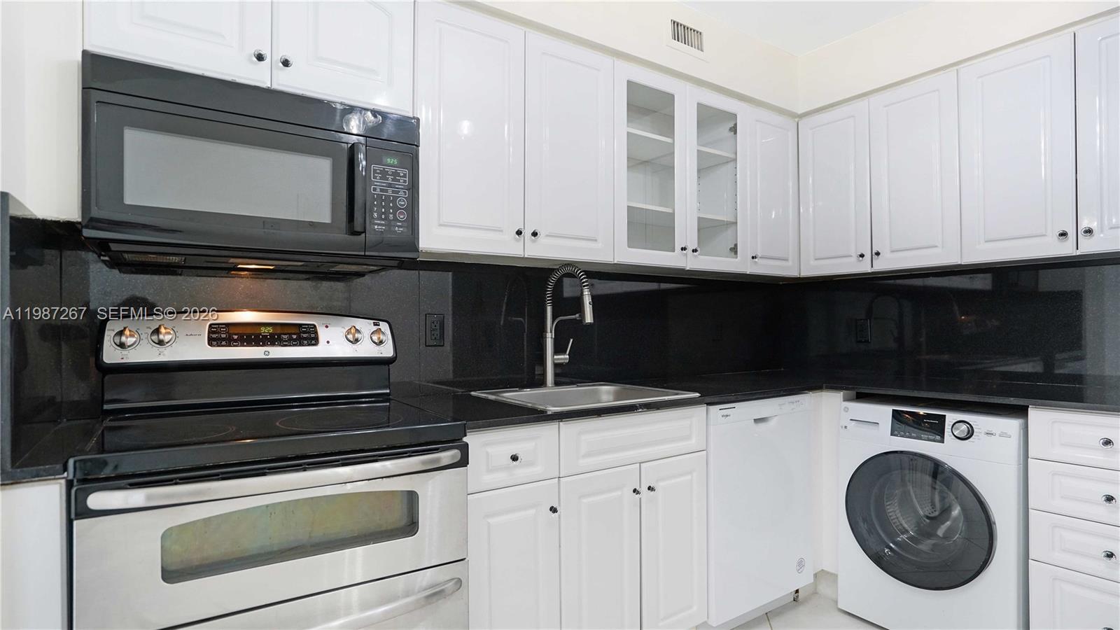 AQUASOL CONDO - Residential Lease