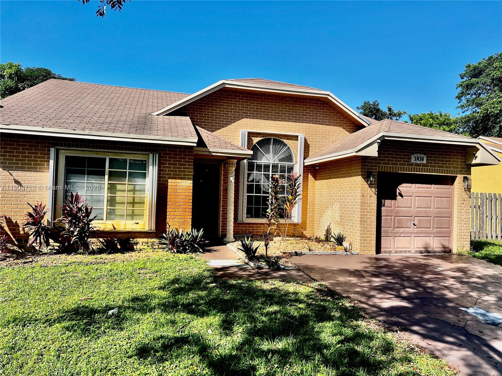 CINNAMON PLACE 1 - Residential Lease