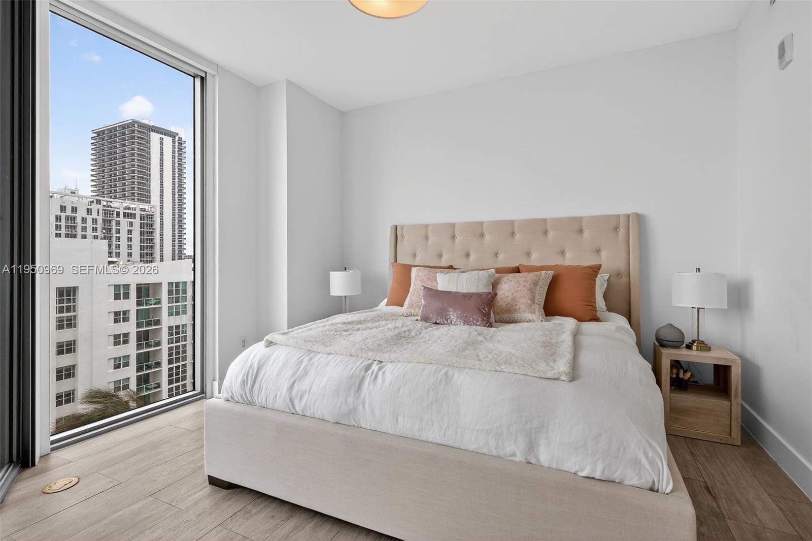 BISCAYNE BEACH CONDO - Residential