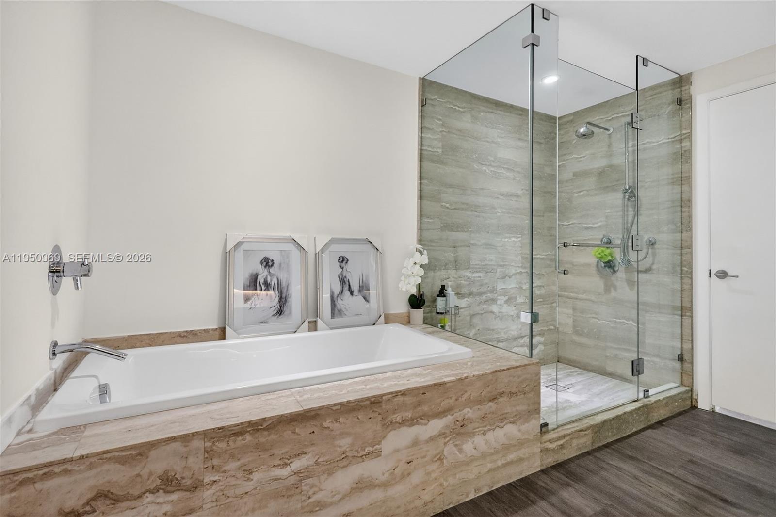 BISCAYNE BEACH CONDO - Residential