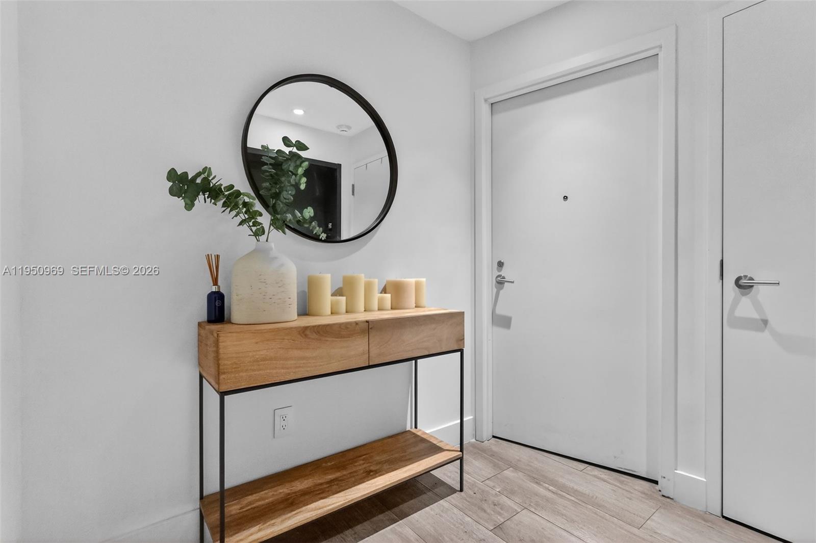 BISCAYNE BEACH CONDO - Residential