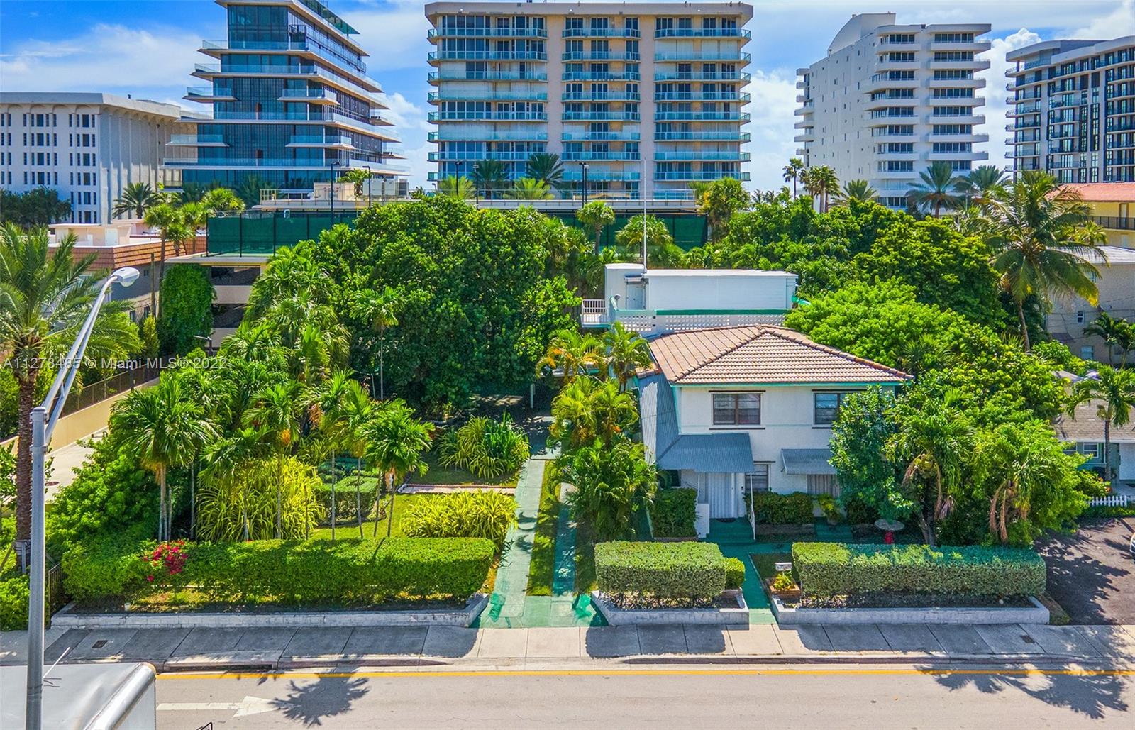 DEVELOPERS WELCOME!!! RARE AVAILABLE DOUBLE LOT W/ TRIPLEX ON SITE FOR SALE IN SURFSIDE, one of the most desirable neighborhoods in Miami Beach. This 11,500 SQFT is offered as "Land for Development" however you can collect income right away. Great Tenants in place. Rents can be increased. One block from the beach and the most renowned developments in all of south Florida: Arte, The Surf Club Four Seasons Hotel and Residences, Fendi Chateau Residences, 87 Park and more. H30C Zoning - Moderate-High Density Residential. Comparables sold on the same street at an average of $2M on a SINGLE lot. Don't miss this incredible opportunity.