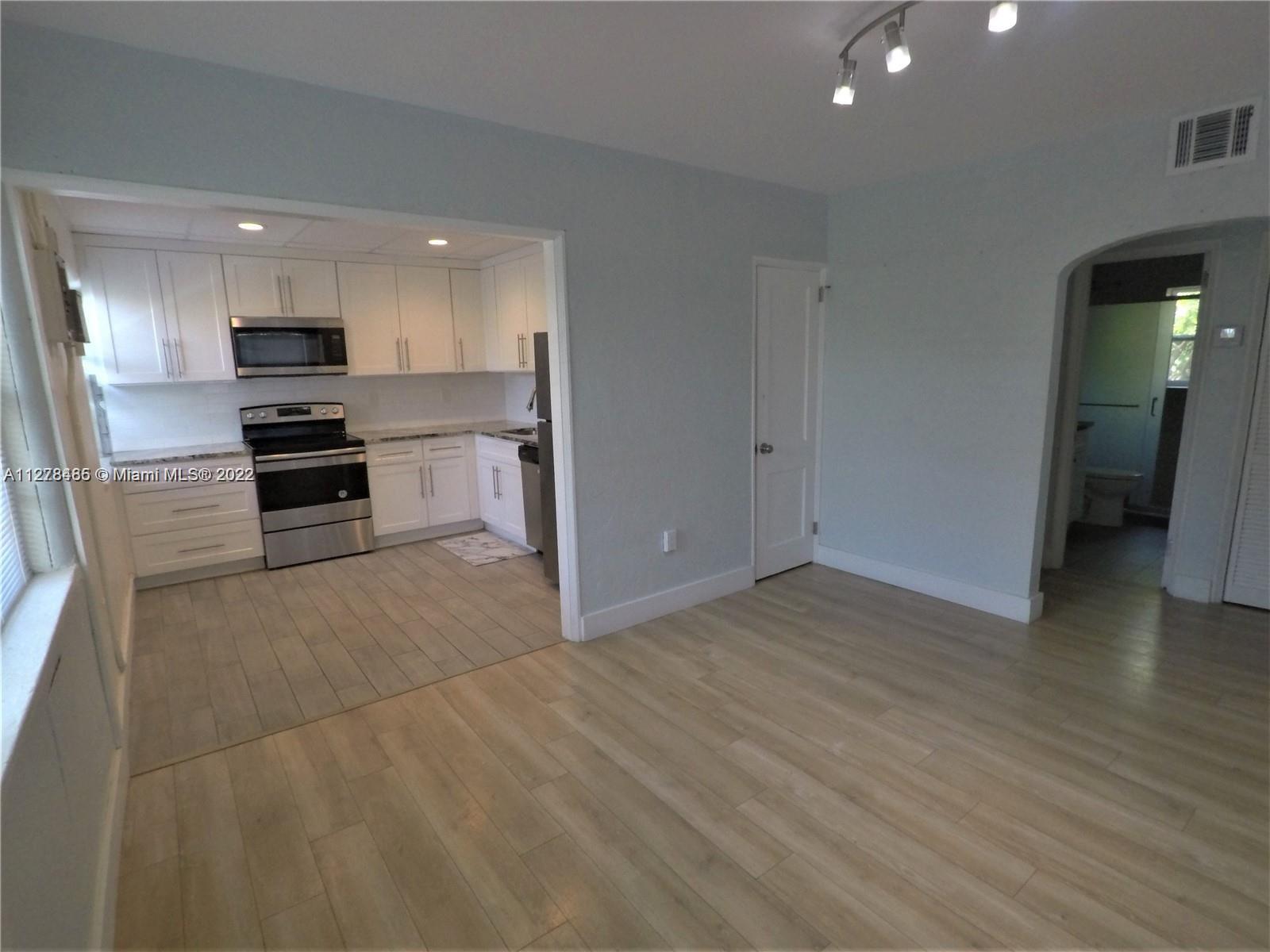 SECOND AMD PLAT OF NORMAN - Residential Income