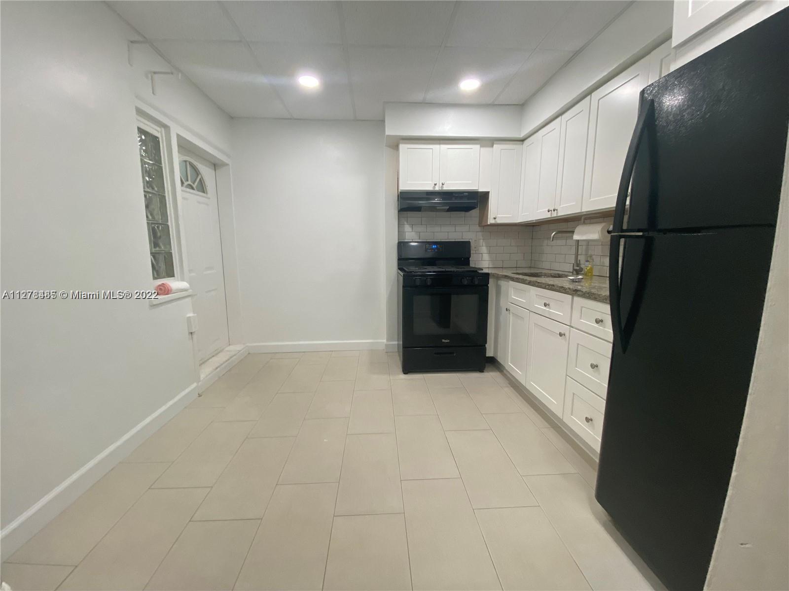 SECOND AMD PLAT OF NORMAN - Residential Income