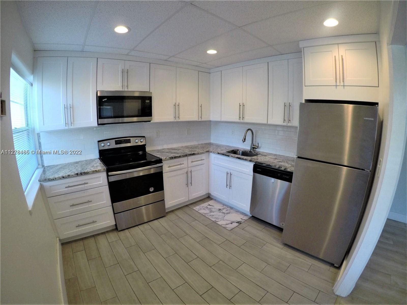 SECOND AMD PLAT OF NORMAN - Residential Income