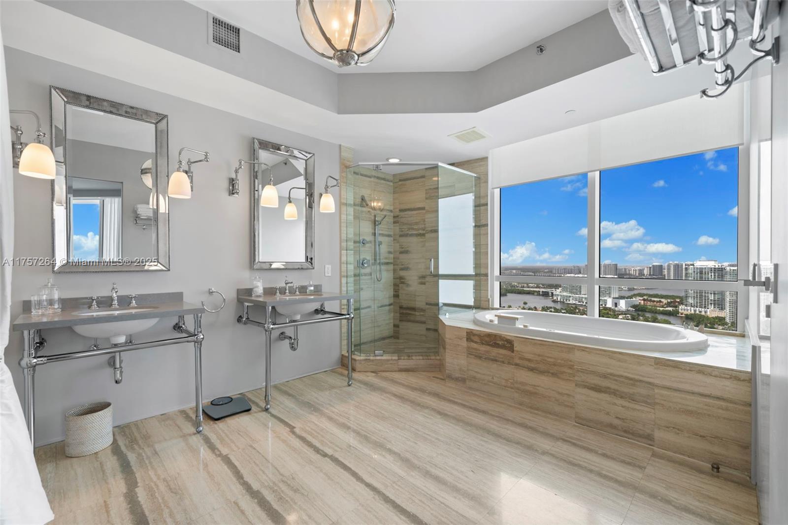 TDR TOWER III CONDO - Residential