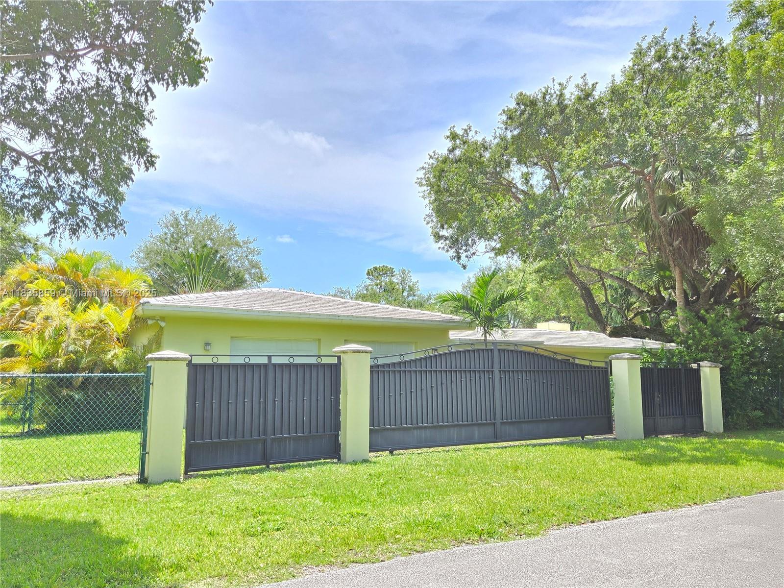 SUNILAND ESTATES - Residential