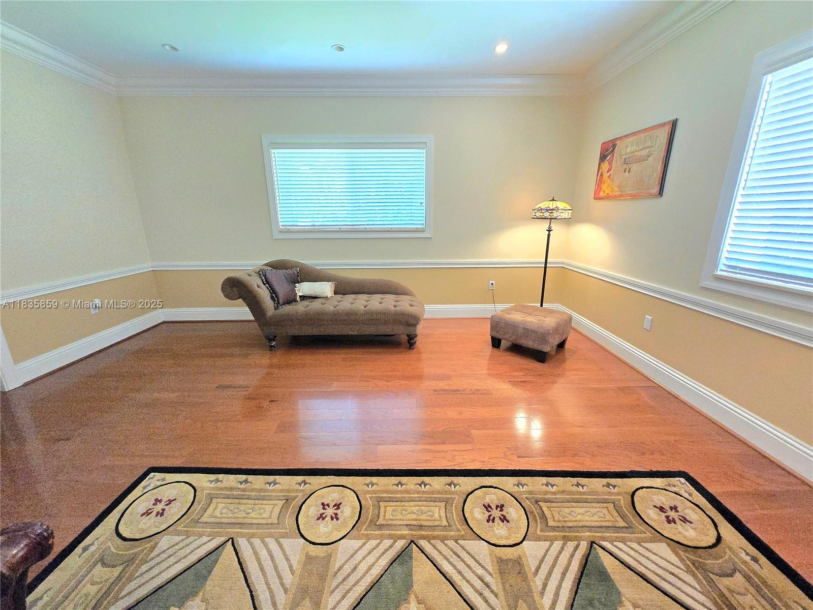 SUNILAND ESTATES - Residential