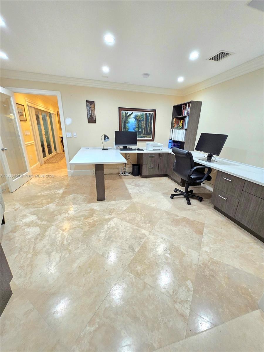 SUNILAND ESTATES - Residential