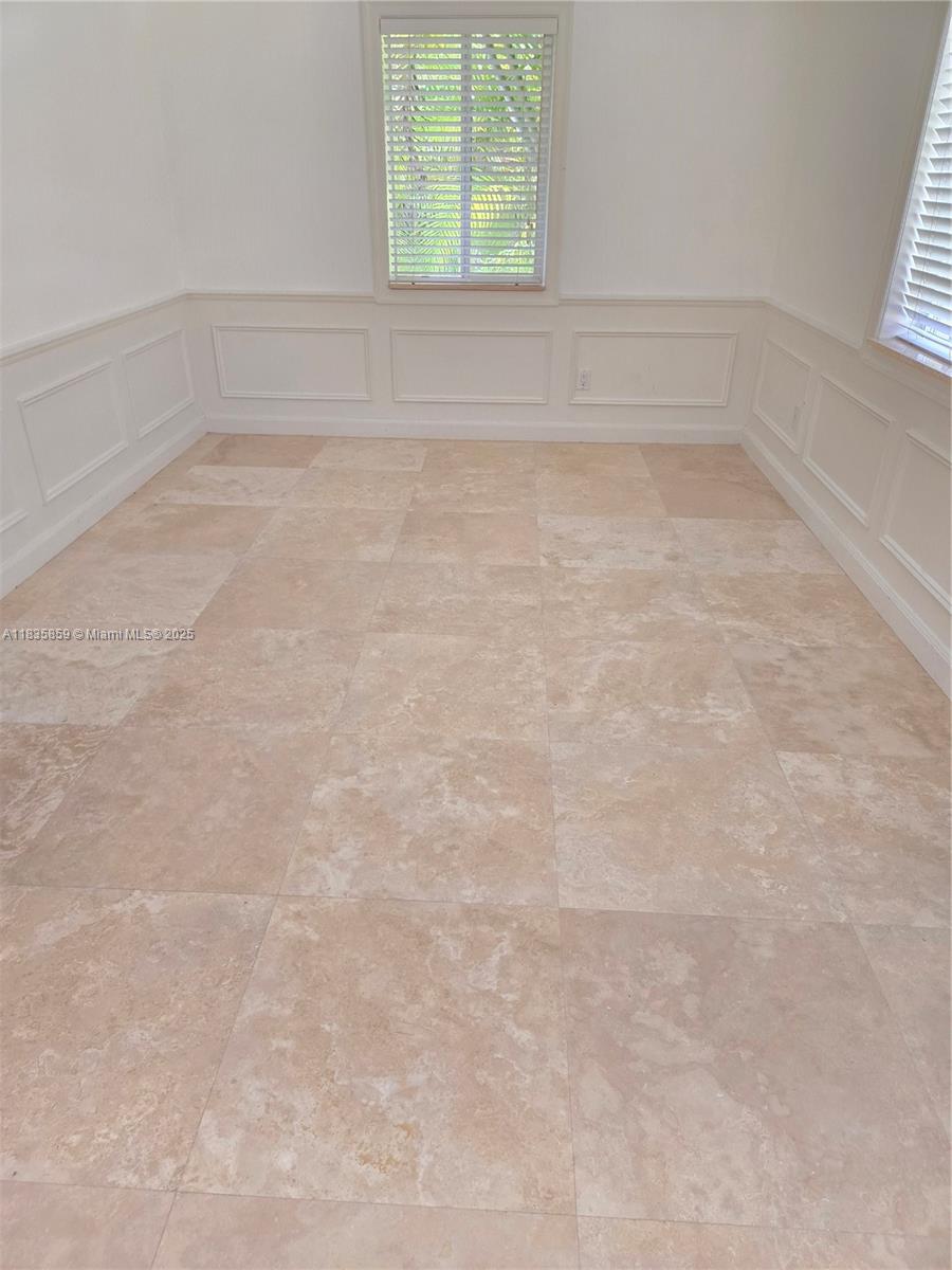 SUNILAND ESTATES - Residential