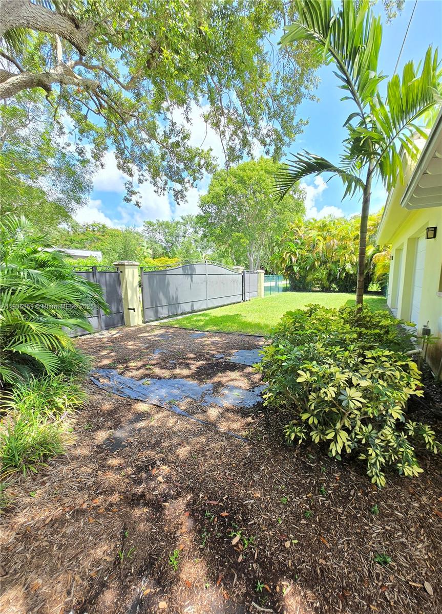 SUNILAND ESTATES - Residential