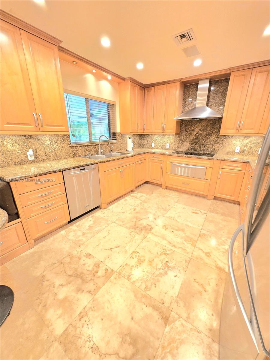 SUNILAND ESTATES - Residential