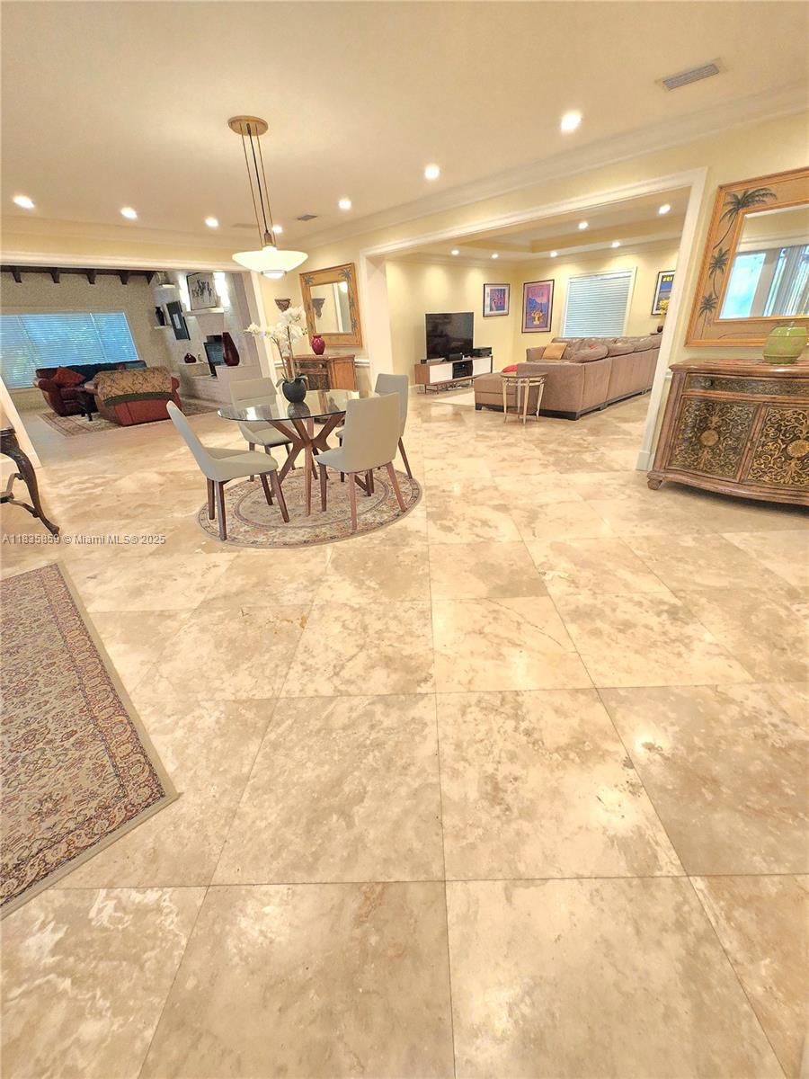 SUNILAND ESTATES - Residential