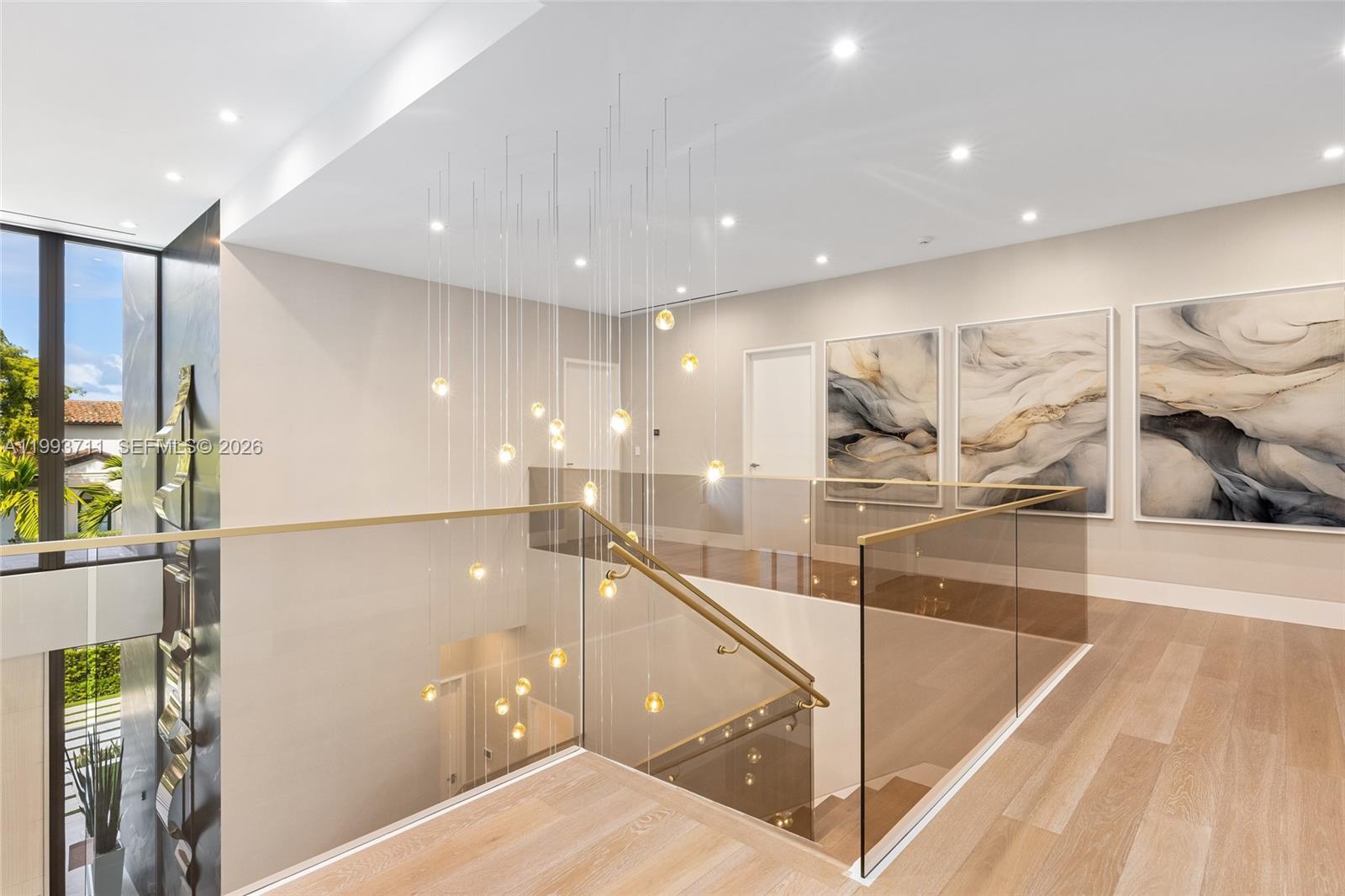 DEL LAGO ISLE - Residential