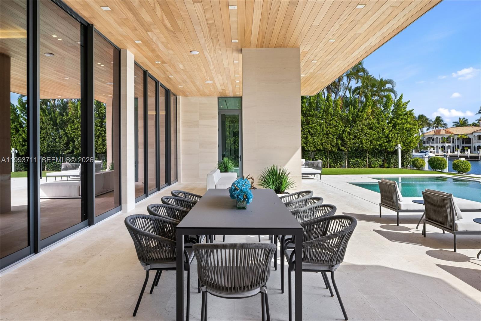 DEL LAGO ISLE - Residential