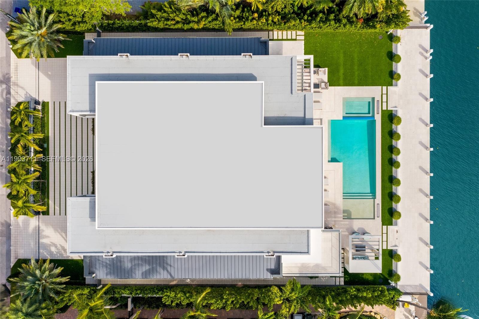 DEL LAGO ISLE - Residential