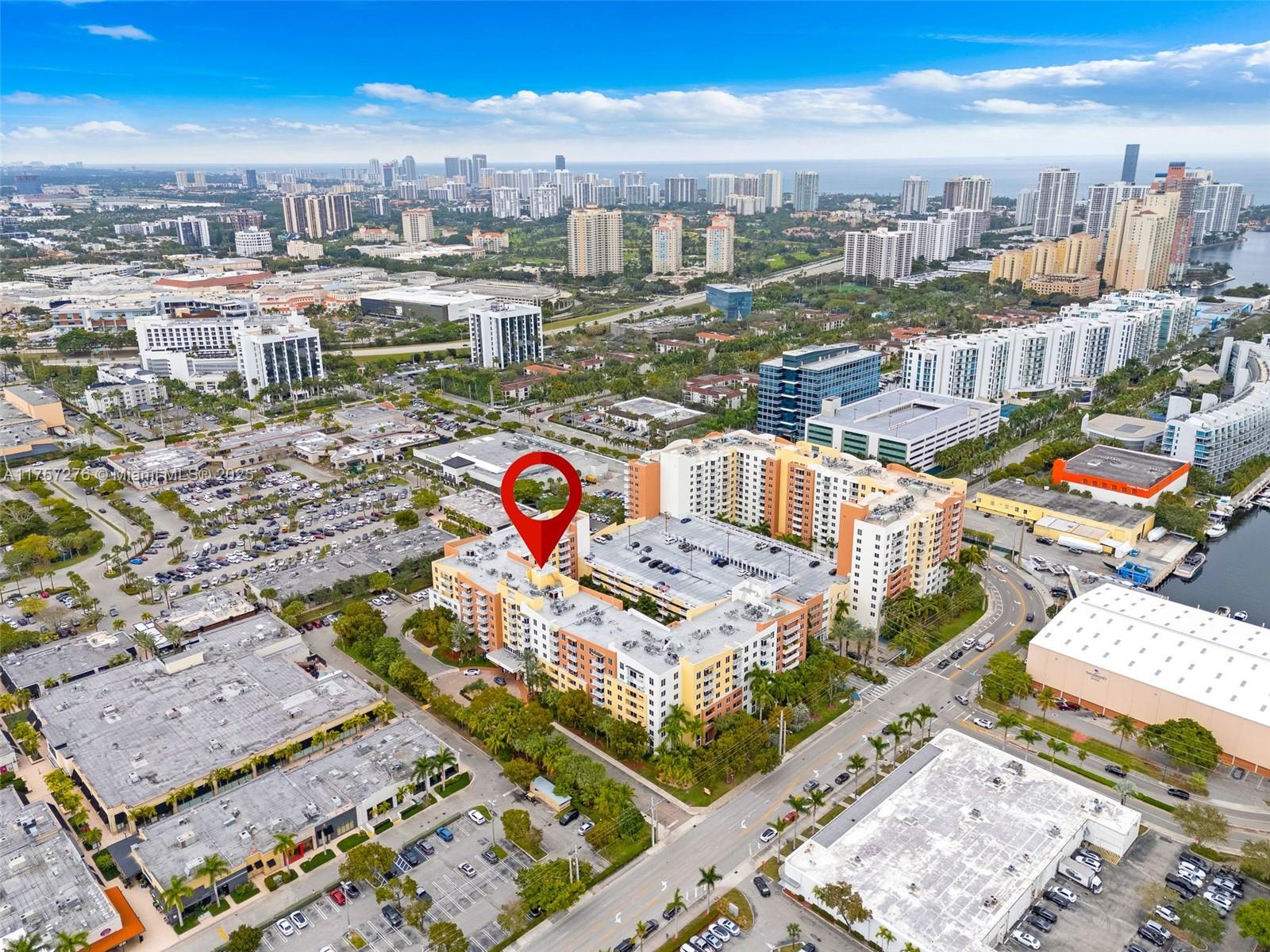 VENTURE AT AVENTURA WEST - Residential