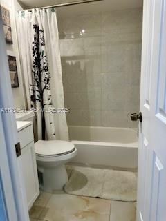 COUNTRY ISLES PHASE II - Residential Lease