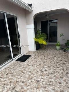 COUNTRY ISLES PHASE II - Residential Lease