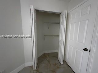 COUNTRY ISLES PHASE II - Residential Lease