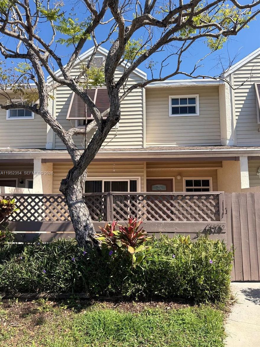 Recently remodeled townhome. Deck in front and patio in the back for privacy and relaxation!!! Upstairs master bedroom has an open balcony. Updated kitchen with granite countertop. And new laminate flooring upstairs! Huge living room. You can't miss this one, very easy to show!!