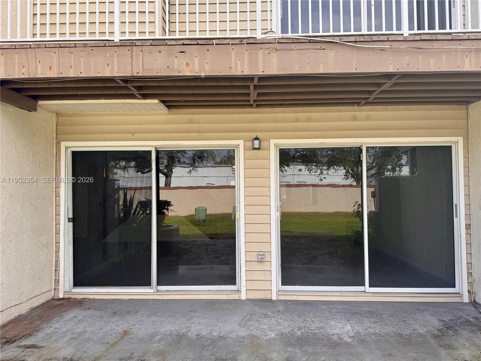 WOODLAKE SHORES - Residential