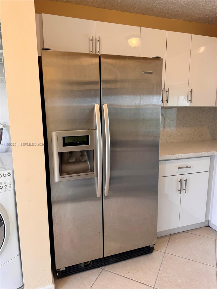 WOODLAKE SHORES - Residential