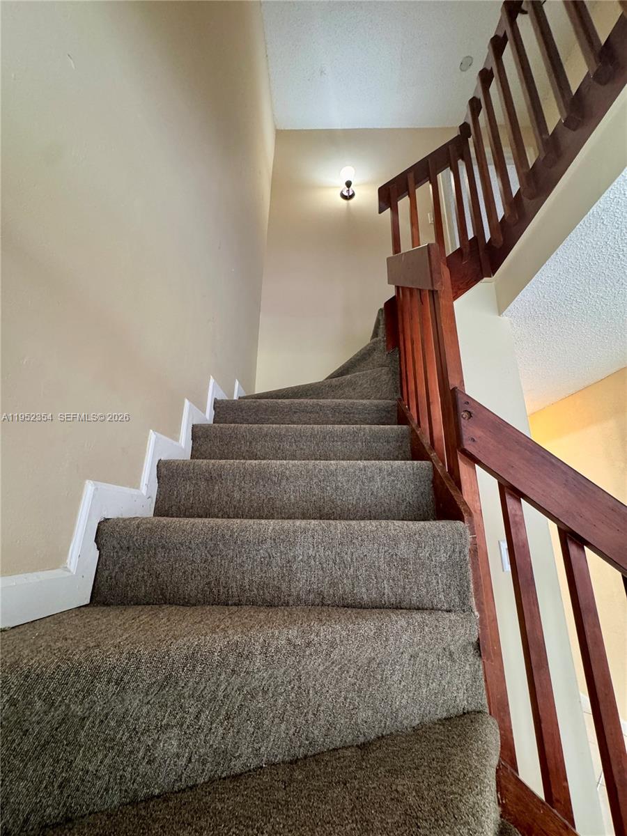 WOODLAKE SHORES - Residential