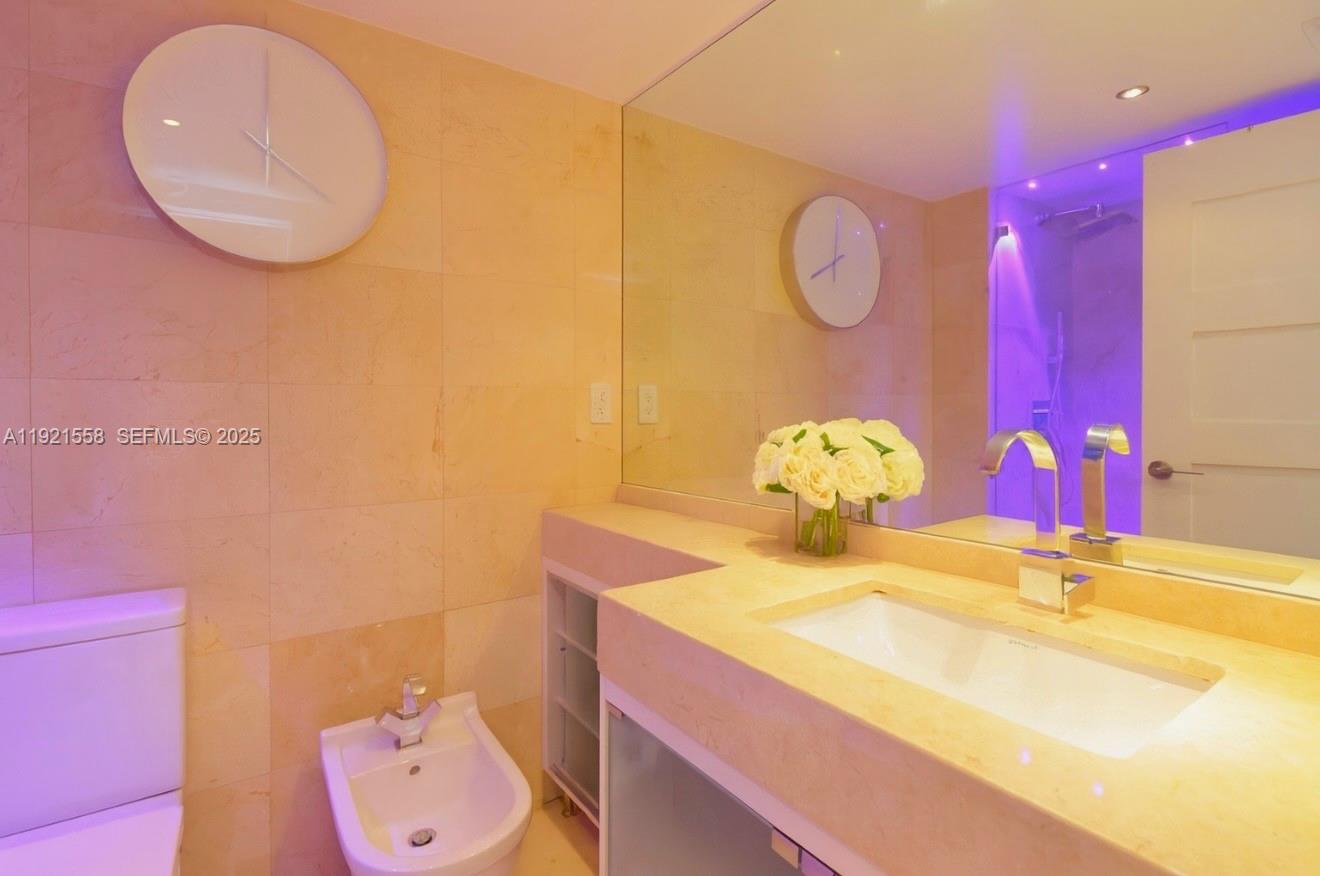 THE FLORIDIAN CONDO - Residential