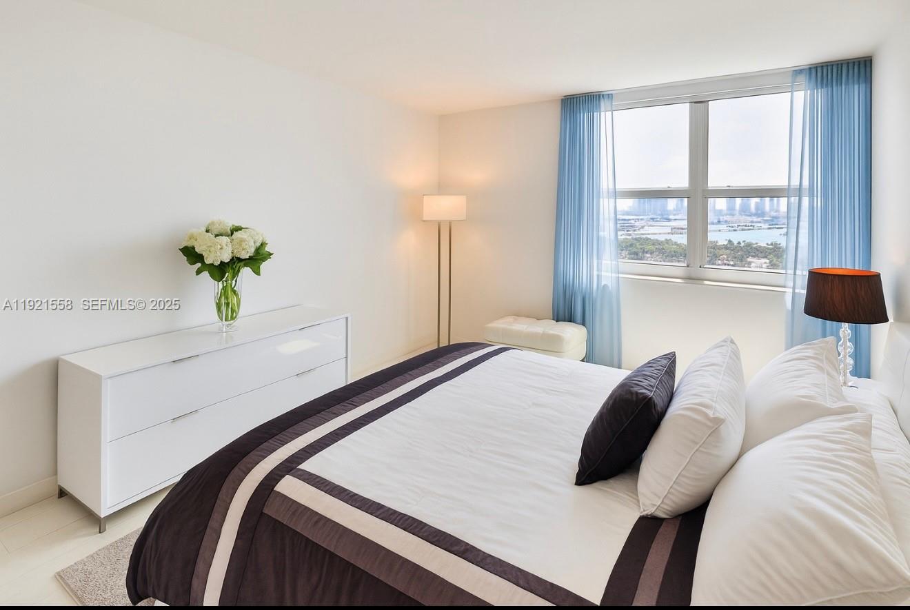 THE FLORIDIAN CONDO - Residential