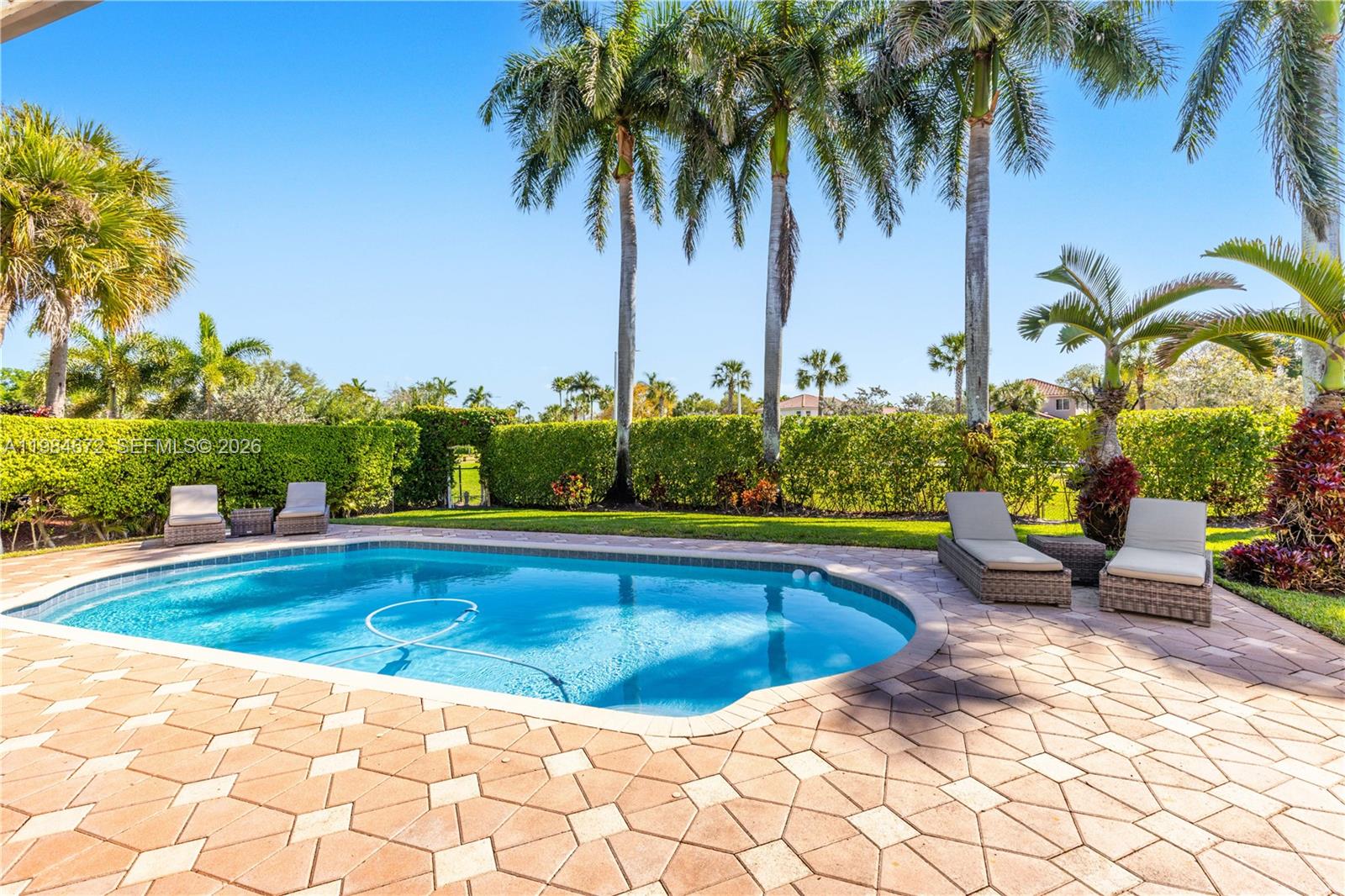 PASADENA AT PEMBROKE SHOR - Residential