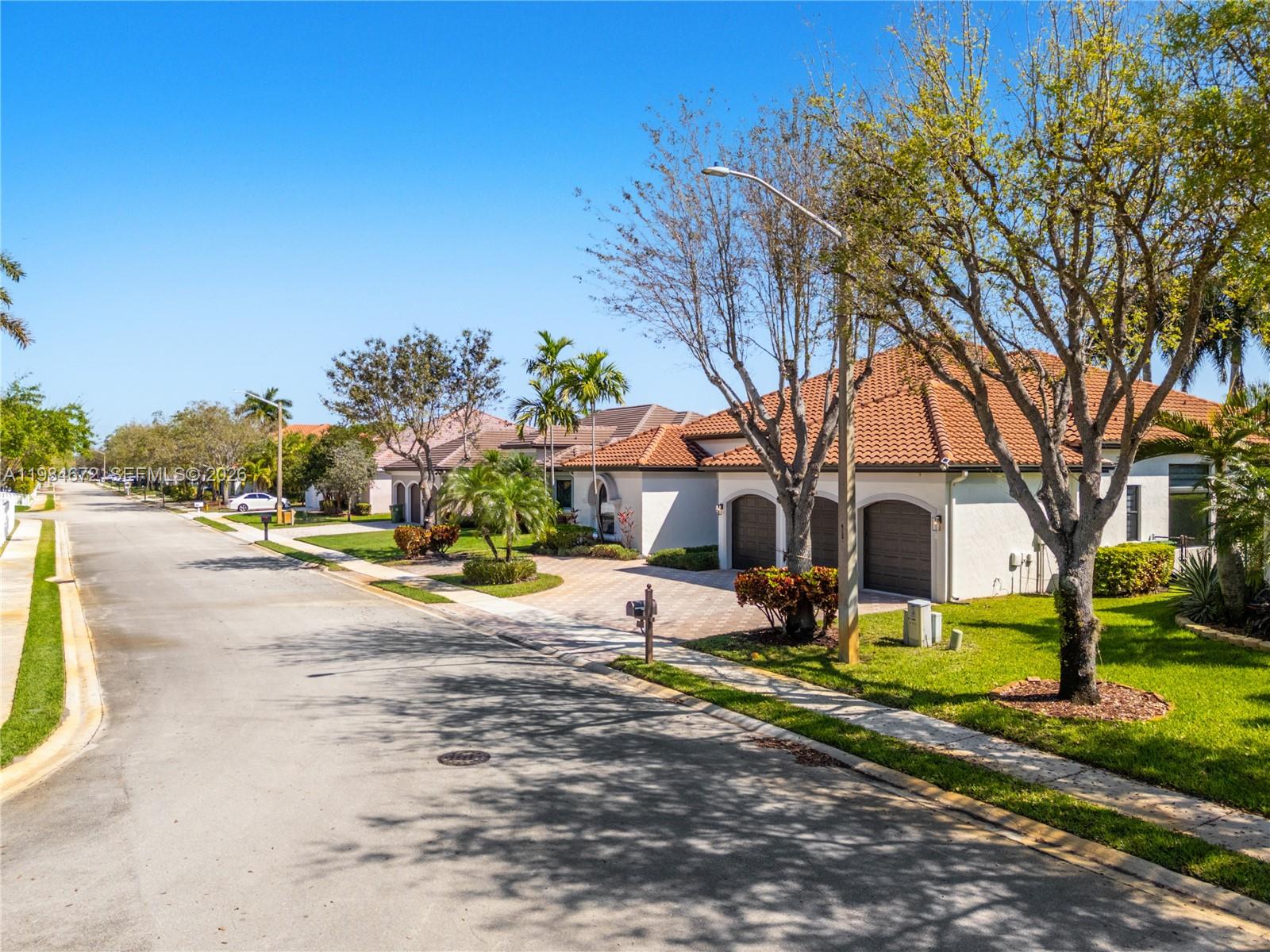 PASADENA AT PEMBROKE SHOR - Residential