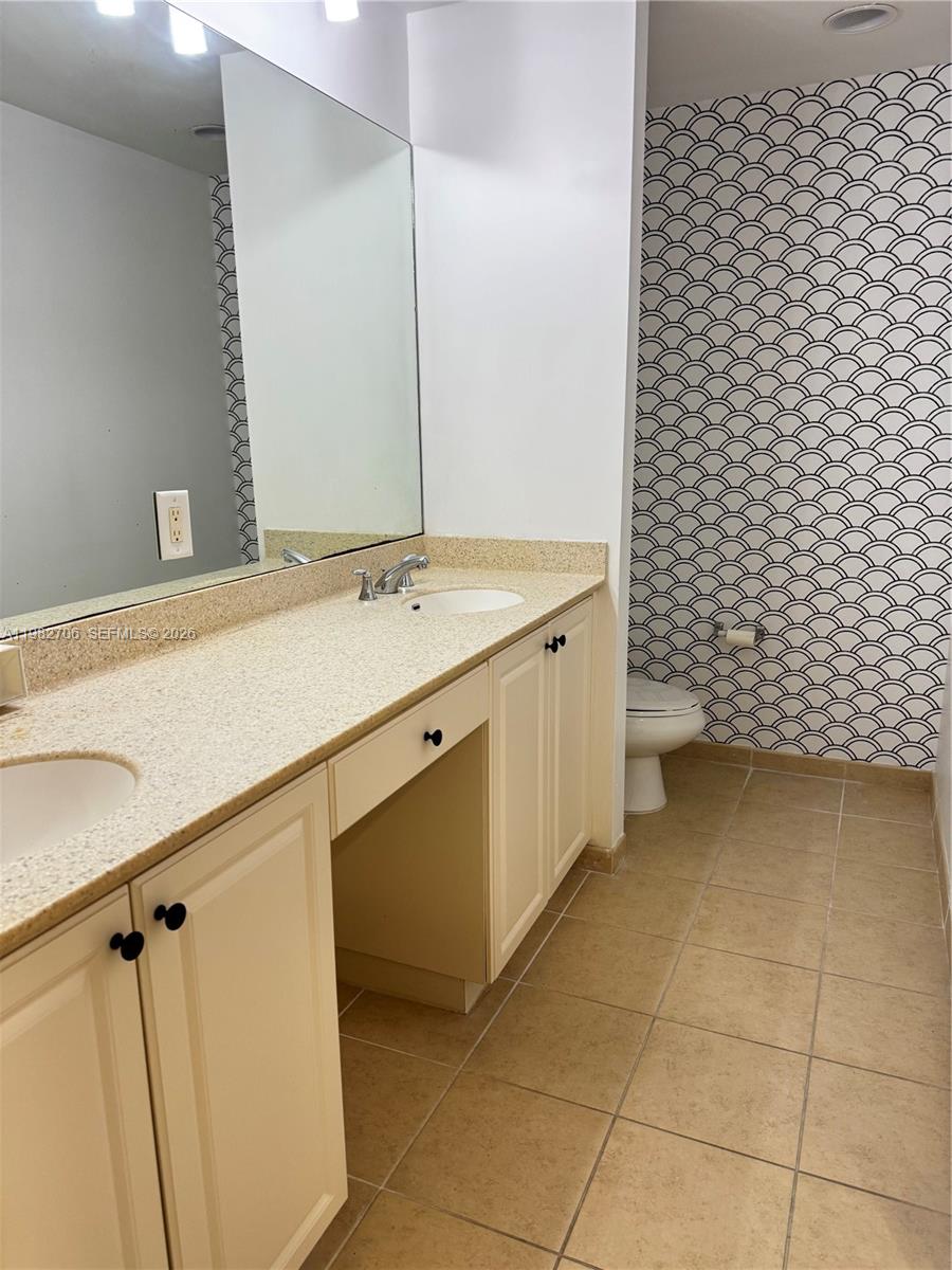 AVENTURA MARINA CONDO NUM - Residential Lease