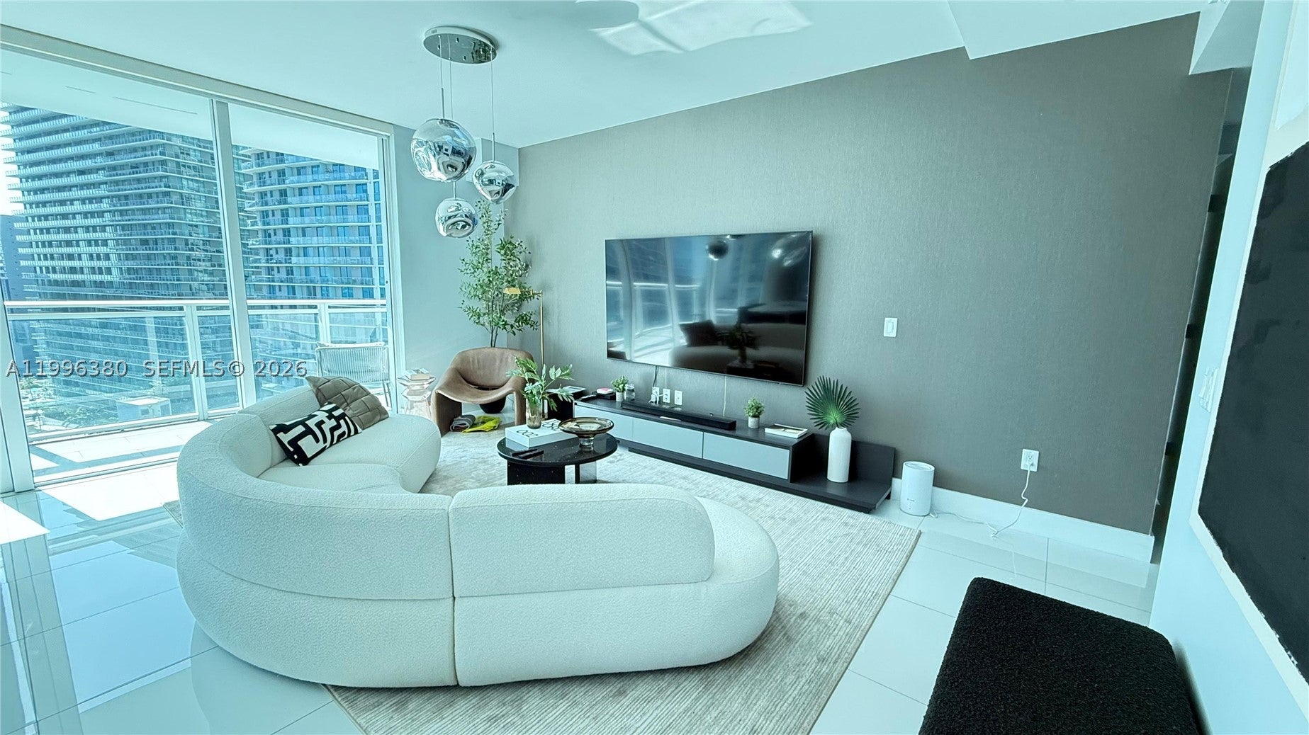 1080 Brickell Ave 1801