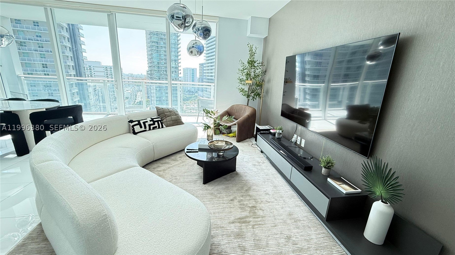 1080 Brickell Ave 1801