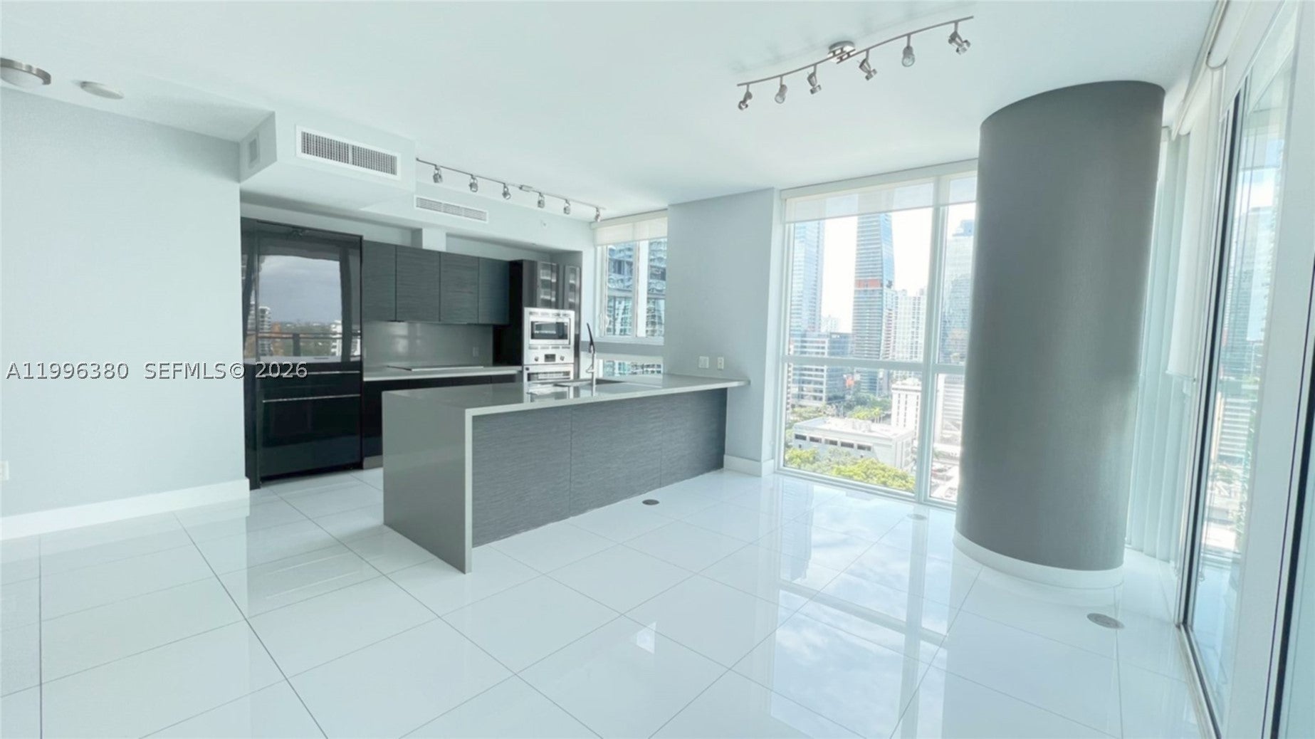1080 Brickell Ave 1801