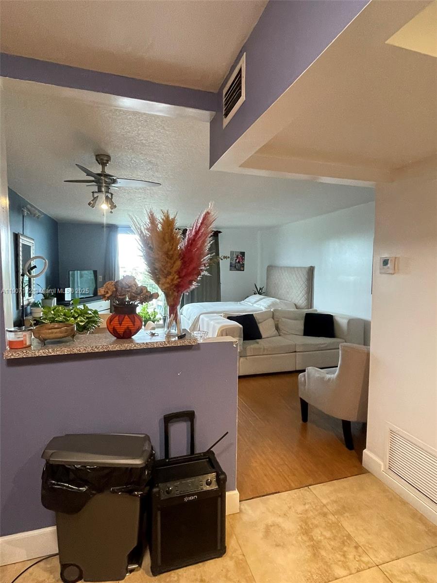 THREE HORIZONS EAST CONDO - Residential