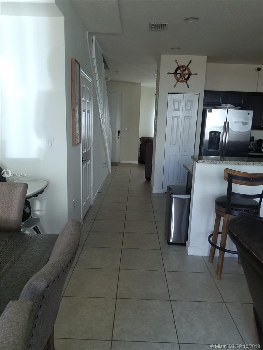 GARDEN ESTATES AT THE HAM - Residential