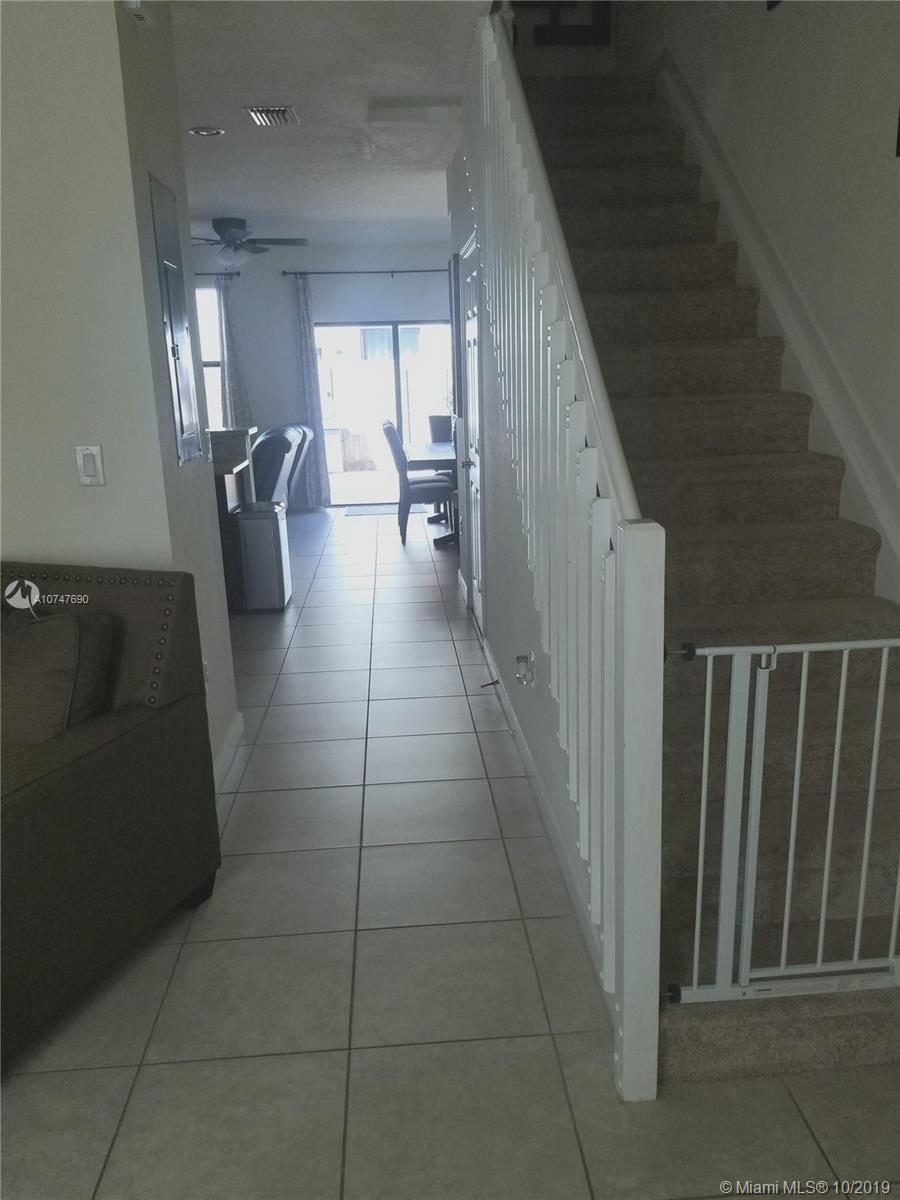 GARDEN ESTATES AT THE HAM - Residential