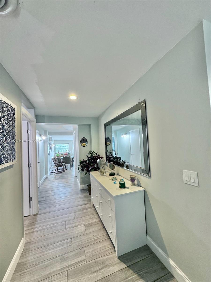 FISHERMANS HIDEAWAY SECTI - Residential