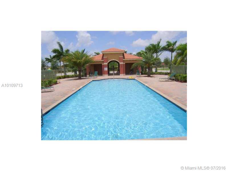 PEMBROKE CAY CONDO BLDG 2 - Residential Lease