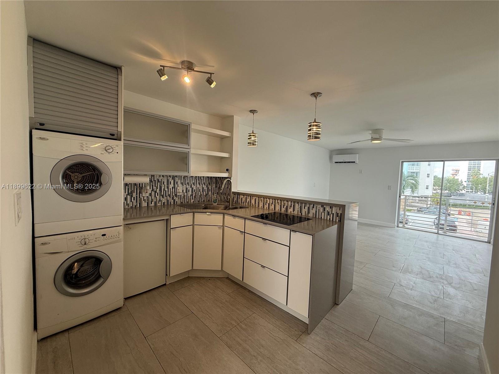 SUNSHINE BAY CONDO - Residential