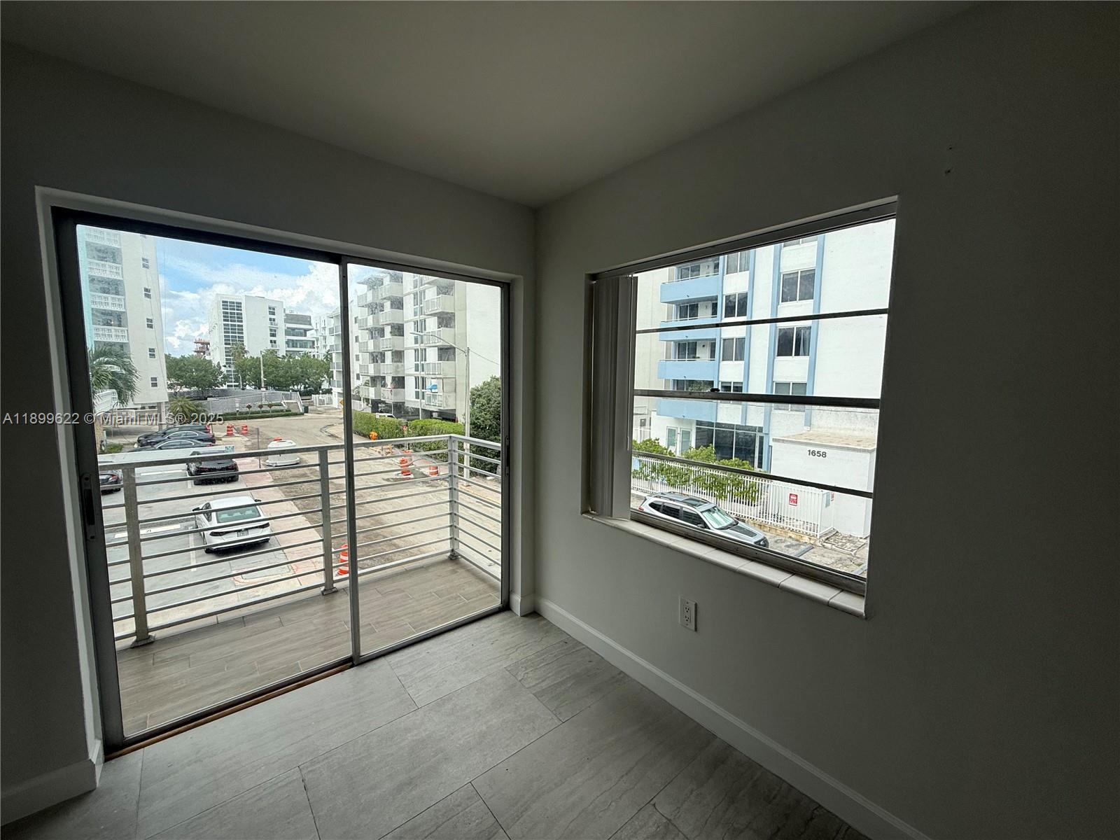 SUNSHINE BAY CONDO - Residential